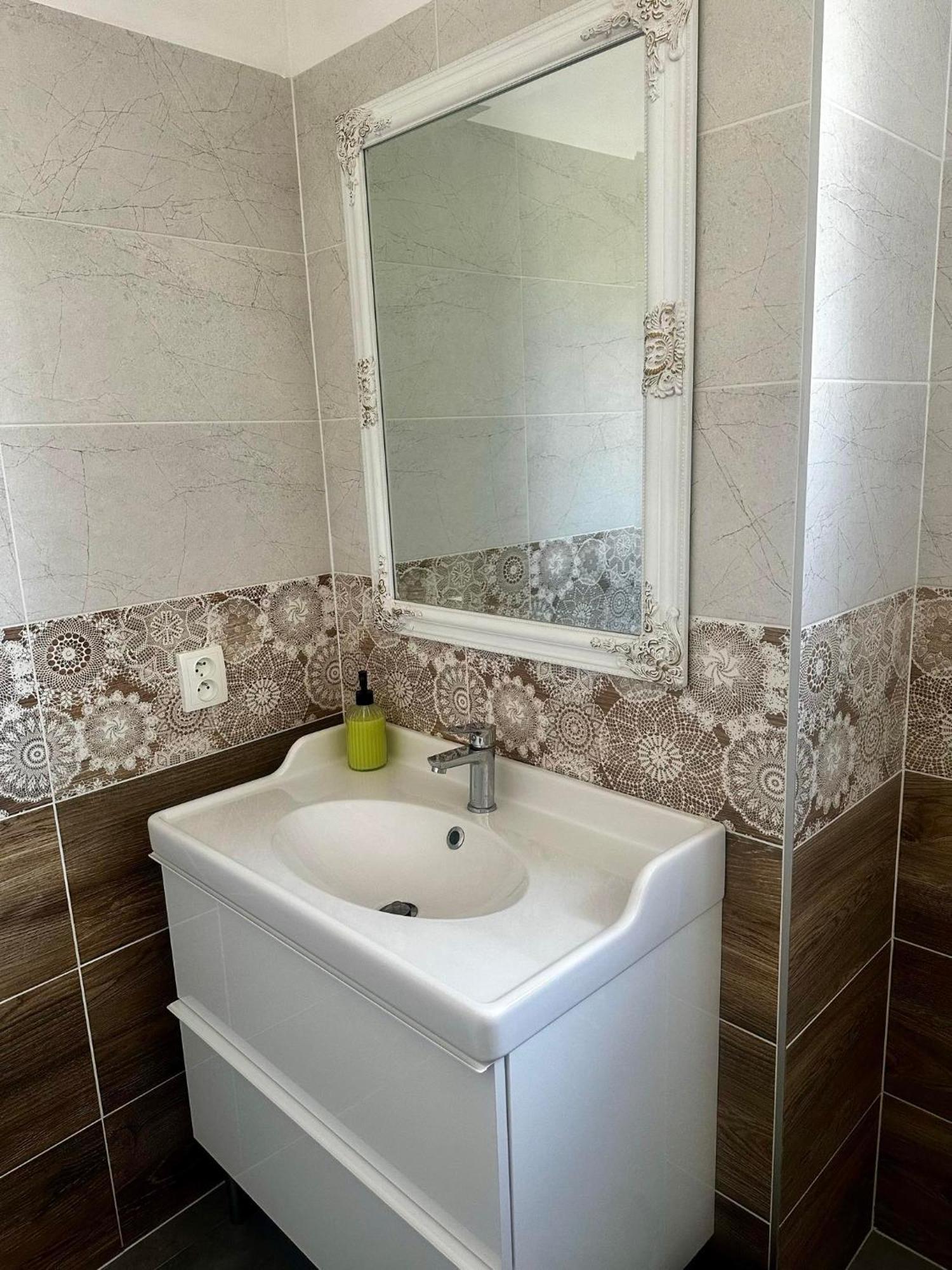 Apartmany Berlin - Rokytnice Nad Jizerou Bagian luar foto