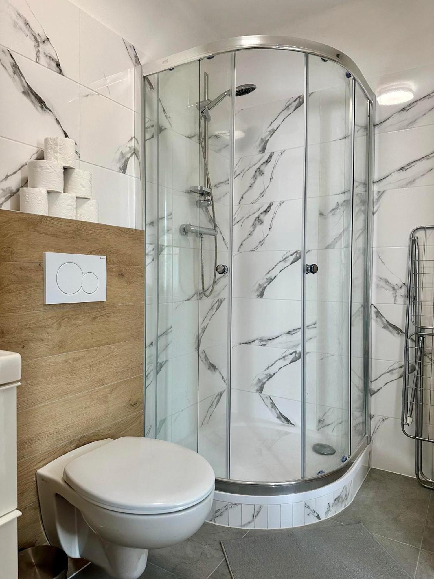 Apartmany Berlin - Rokytnice Nad Jizerou Bagian luar foto