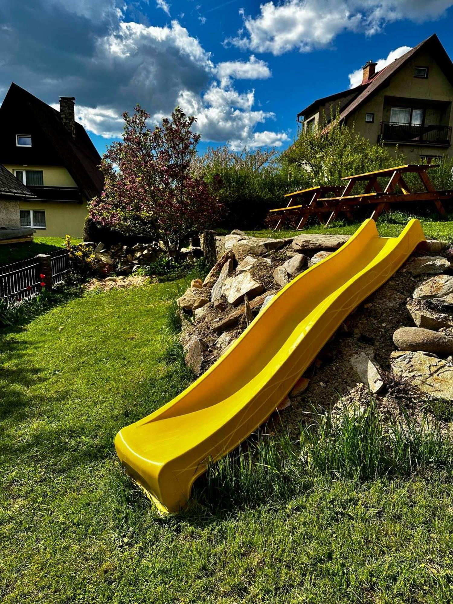 Apartmany Berlin - Rokytnice Nad Jizerou Bagian luar foto